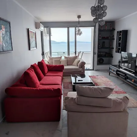 Aria Deluxe Sea View 3 Bedroom Flat Apartament