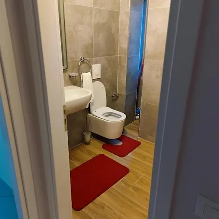 Aria Deluxe Sea View 3 Bedroom Flat *
